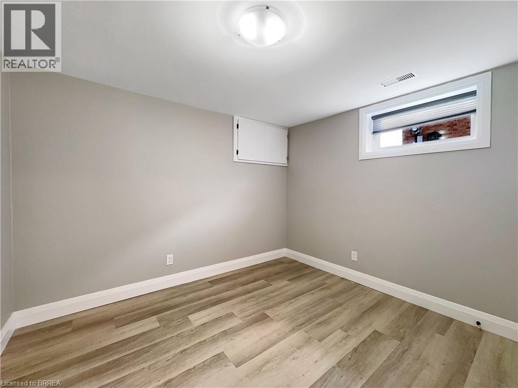 47 Evelyn Street Unit# Lower, Brantford, Ontario  N3R 3G8 - Photo 10 - 40803742