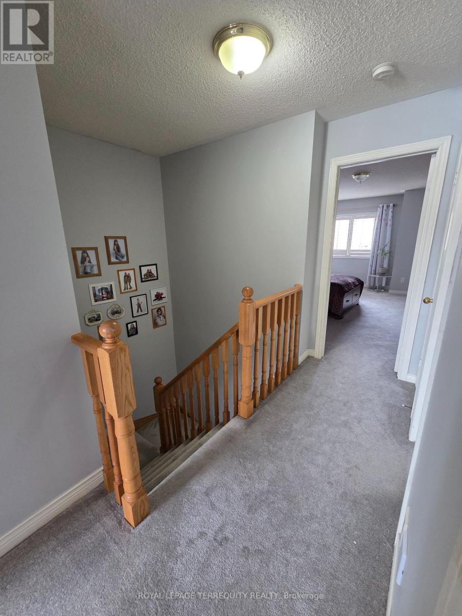Main - 220 Denise Circle, Newmarket, Ontario  L3X 2K2 - Photo 27 - N12771250