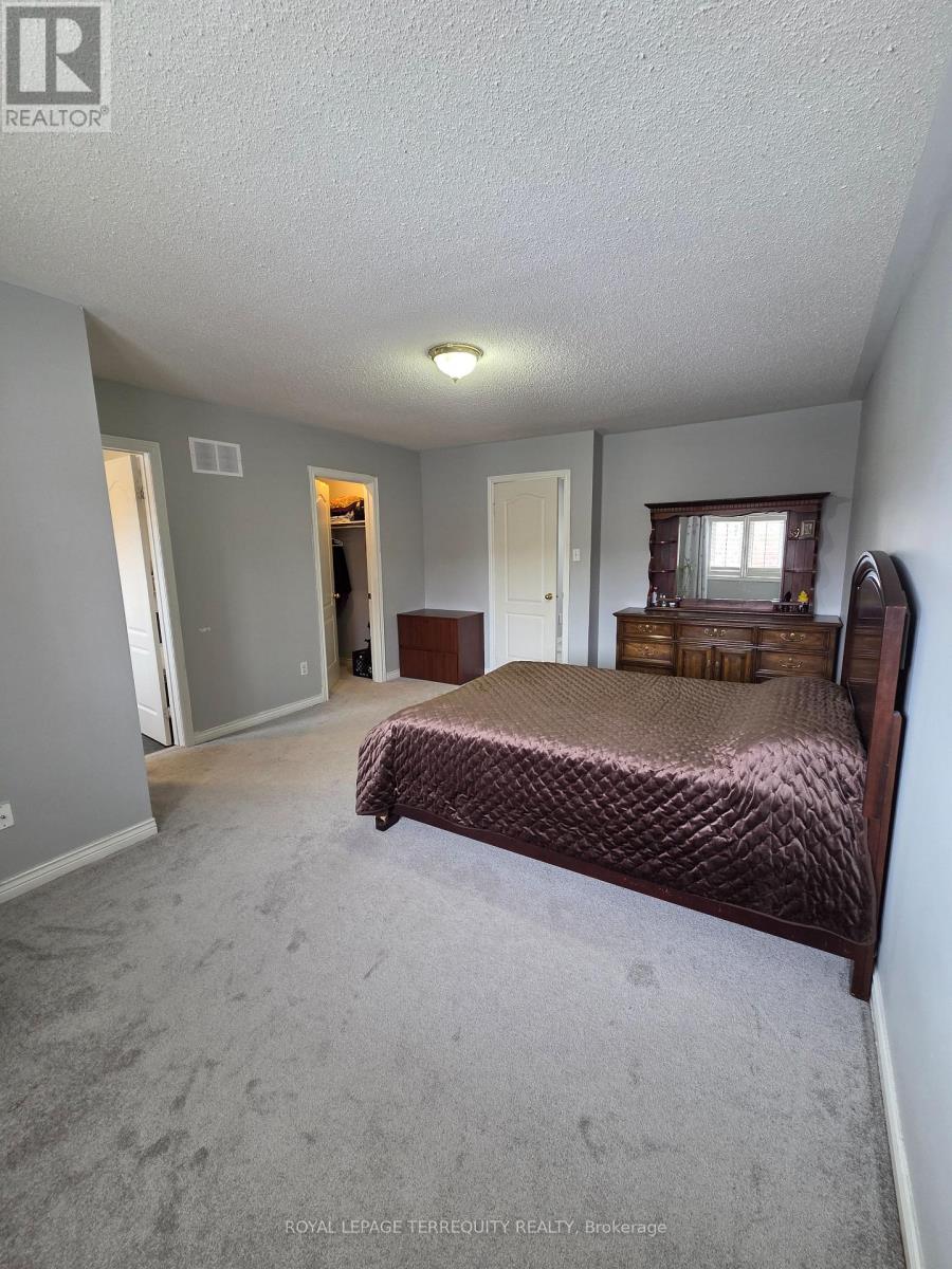 Main - 220 Denise Circle, Newmarket, Ontario  L3X 2K2 - Photo 30 - N12771250