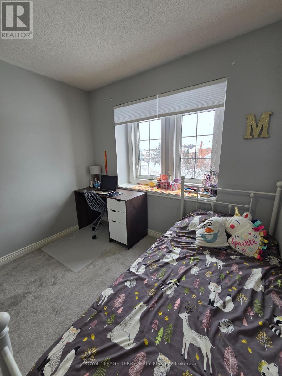 Main - 220 Denise Circle, Newmarket, Ontario  L3X 2K2 - Photo 39 - N12771250