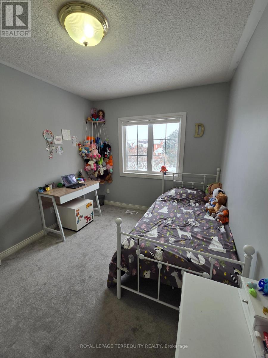 Main - 220 Denise Circle, Newmarket, Ontario  L3X 2K2 - Photo 41 - N12771250