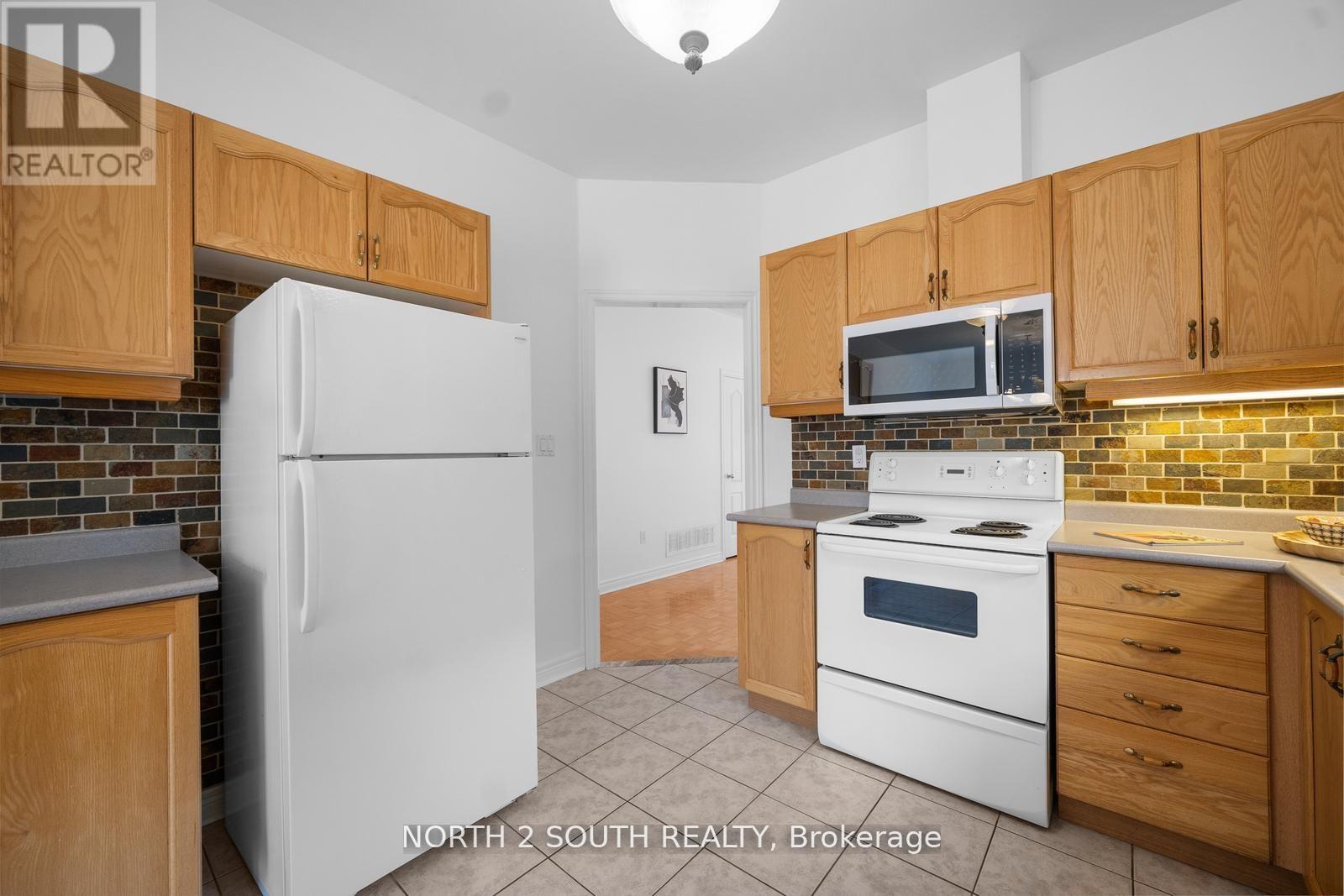 46 Silverado Trail, Vaughan, Ontario  L4H 1W3 - Photo 17 - N12771260