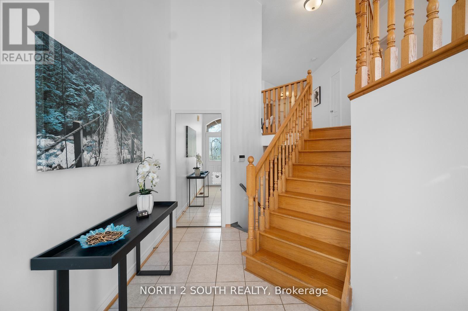 46 Silverado Trail, Vaughan, Ontario  L4H 1W3 - Photo 6 - N12771260