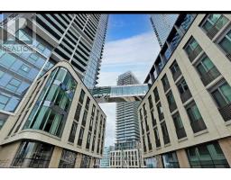 5111 - 7890 JANE STREET, Vaughan, Ontario