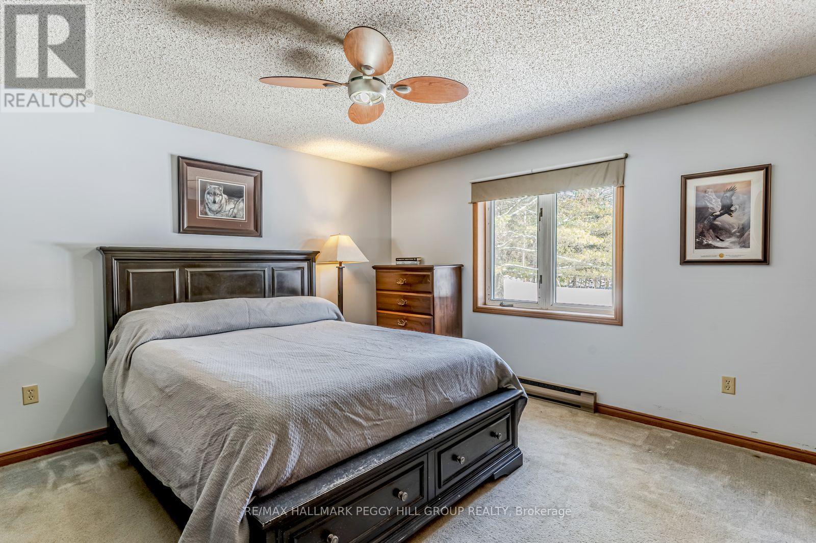 806 Harbour Street, Innisfil, Ontario  L0L 1W0 - Photo 6 - N12771318