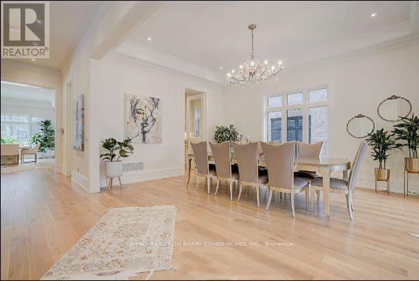 25 Calla Trail, Aurora, Ontario  L4G 6W4 - Photo 5 - N12771332