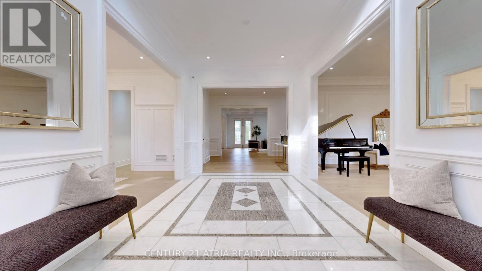 111 Lake Woods Drive, Whitchurch-Stouffville, Ontario  L4A 1P1 - Photo 8 - N12771350