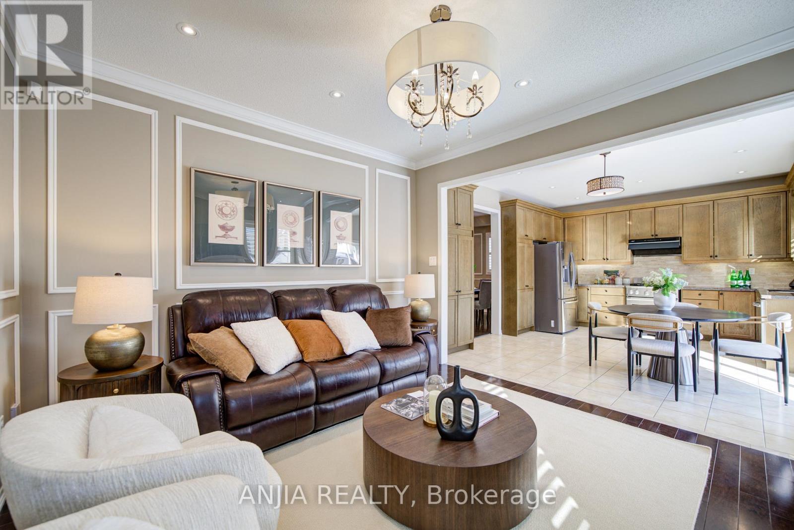 102 Wilf Morden Road, Whitchurch-Stouffville, Ontario  L4A 0K1 - Photo 20 - N12771386