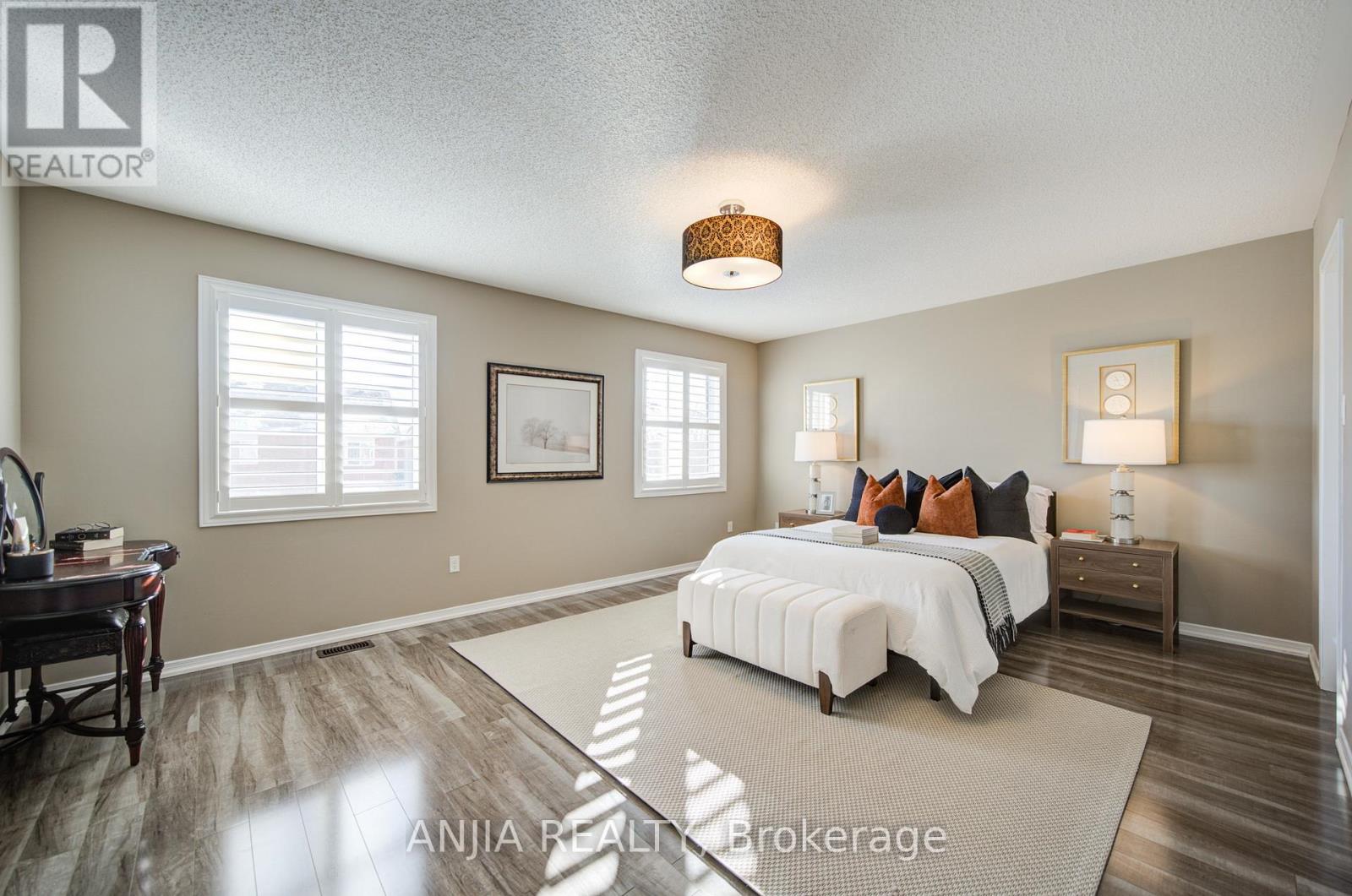 102 Wilf Morden Road, Whitchurch-Stouffville, Ontario  L4A 0K1 - Photo 23 - N12771386