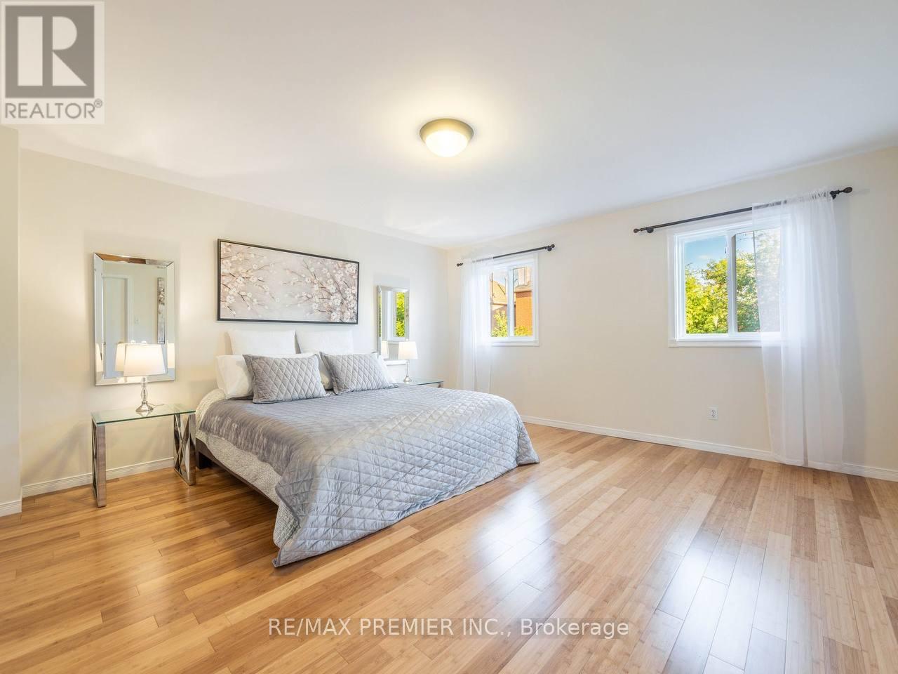 39 Ross Linton Drive, Aurora, Ontario  L4G 6T3 - Photo 27 - N12771412