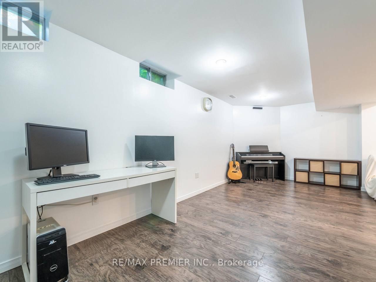 39 Ross Linton Drive, Aurora, Ontario  L4G 6T3 - Photo 42 - N12771412