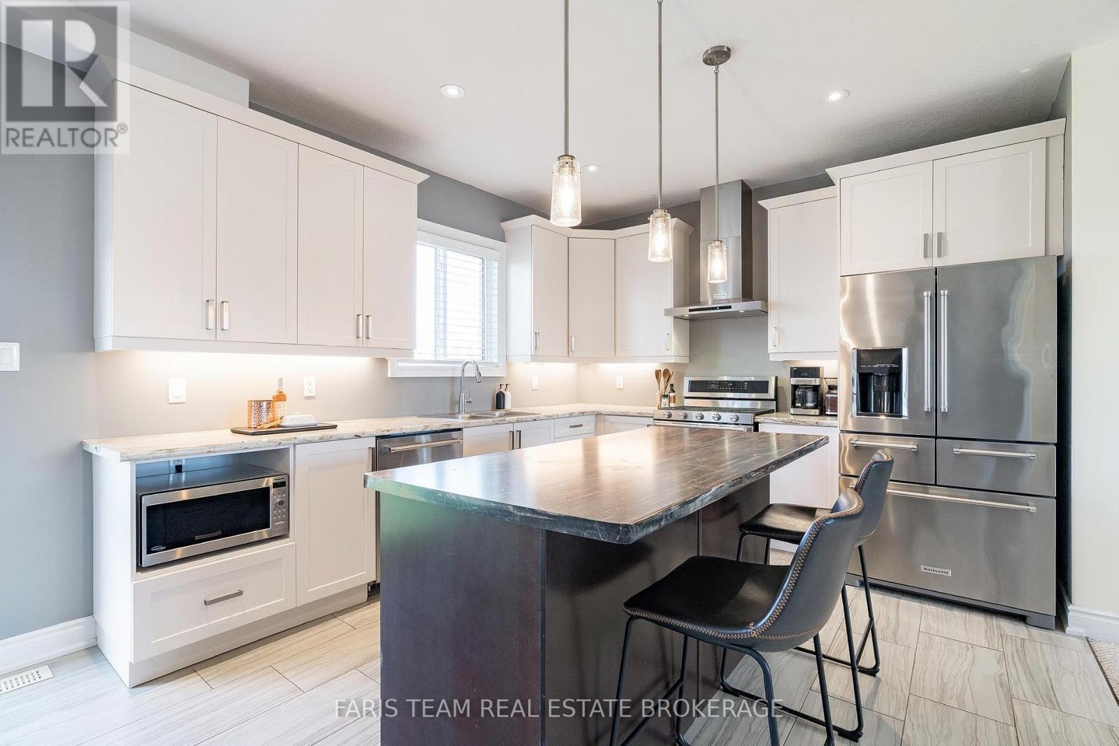 12 Grace Crescent, Oro-Medonte (Warminister), Ontario  L0K 2G1 - Photo 7 - S12771460