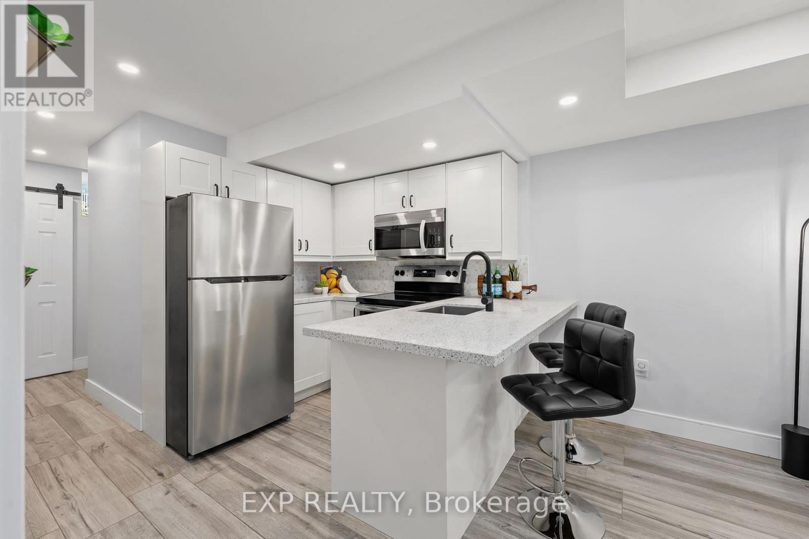 29 Grace Street, Toronto (Trinity-Bellwoods), Ontario  M6J 2S4 - Photo 32 - C12670900