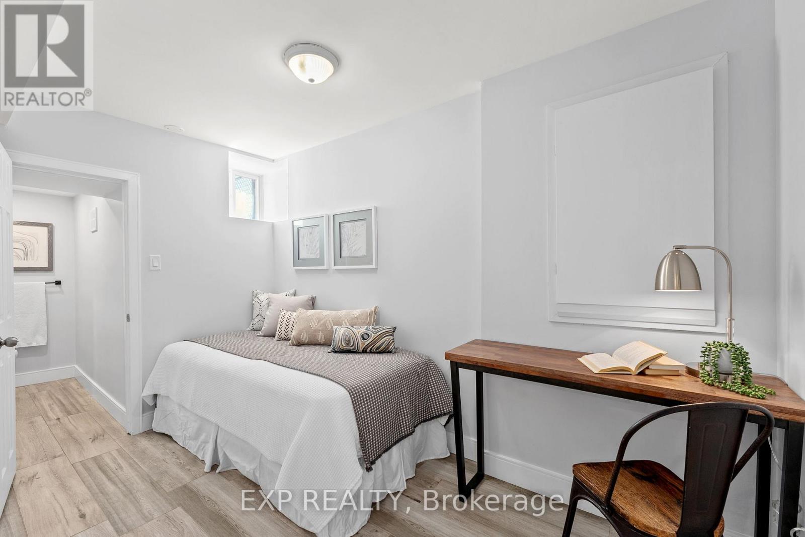 29 Grace Street, Toronto (Trinity-Bellwoods), Ontario  M6J 2S4 - Photo 34 - C12670900