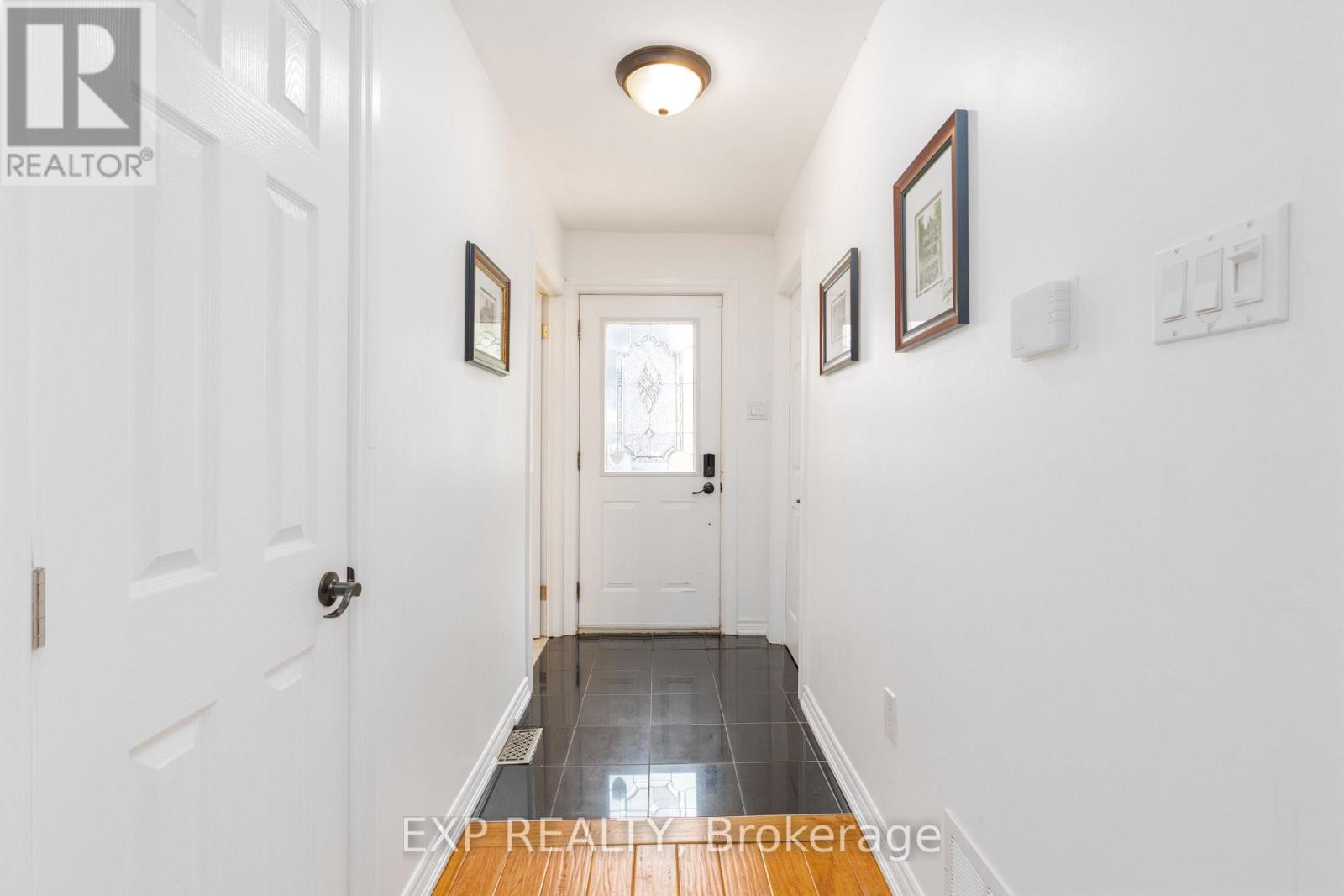 34 Staglir Drive, Tiny, Ontario  L9M 0H2 - Photo 8 - S12712208