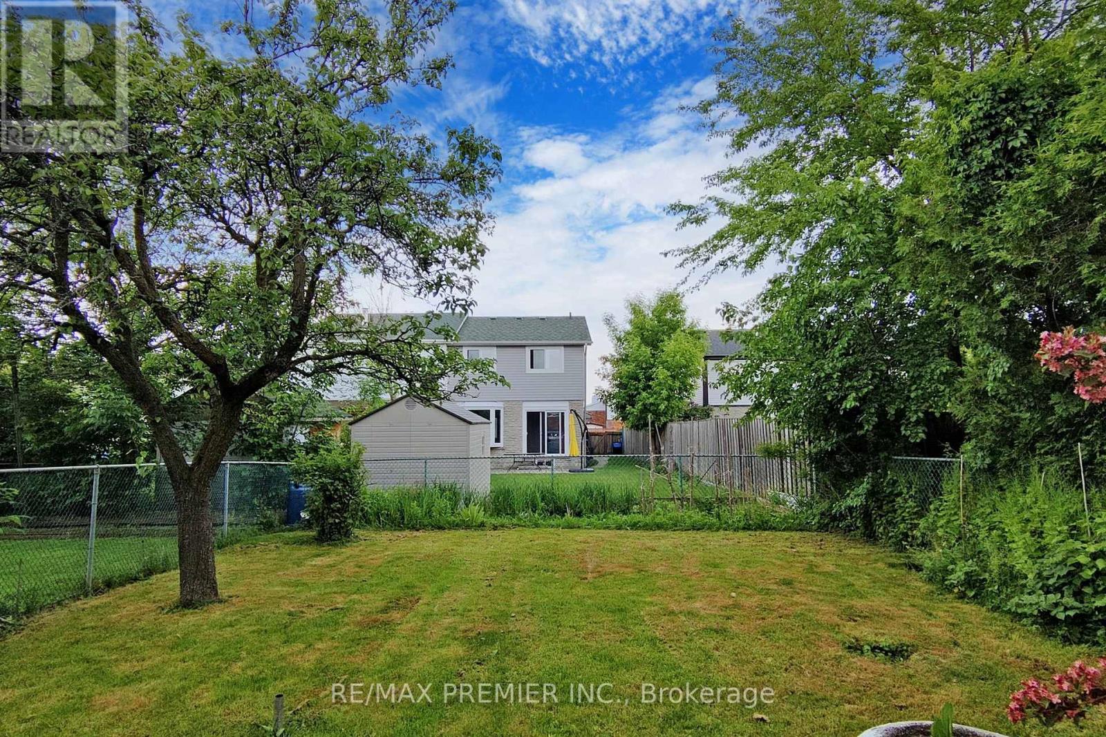 3646 Molly Avenue, Mississauga, Ontario  L5A 3M5 - Photo 24 - W12771338