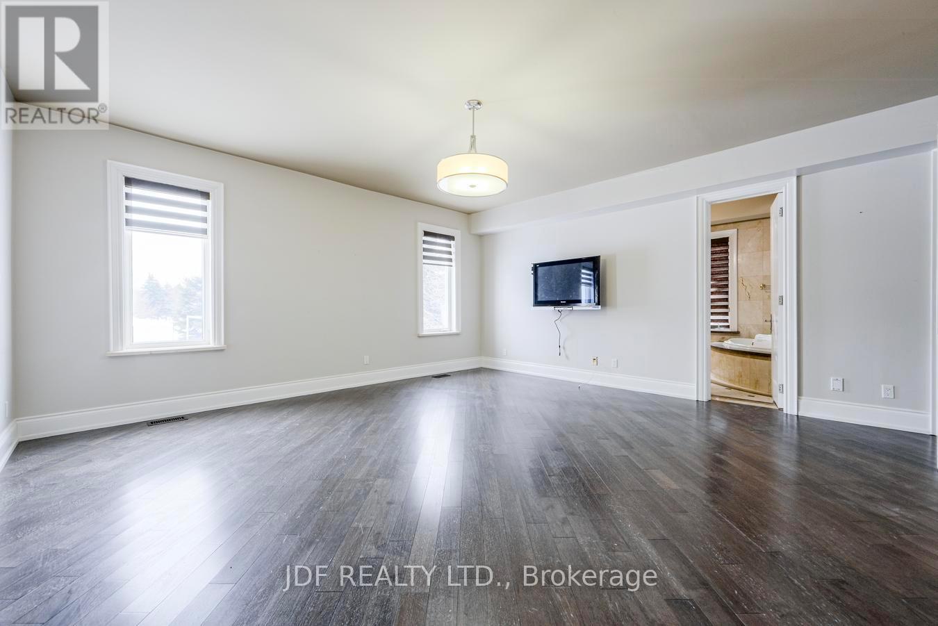 18 Cheval Court, Brampton, Ontario  L6P 0E3 - Photo 19 - W12771356