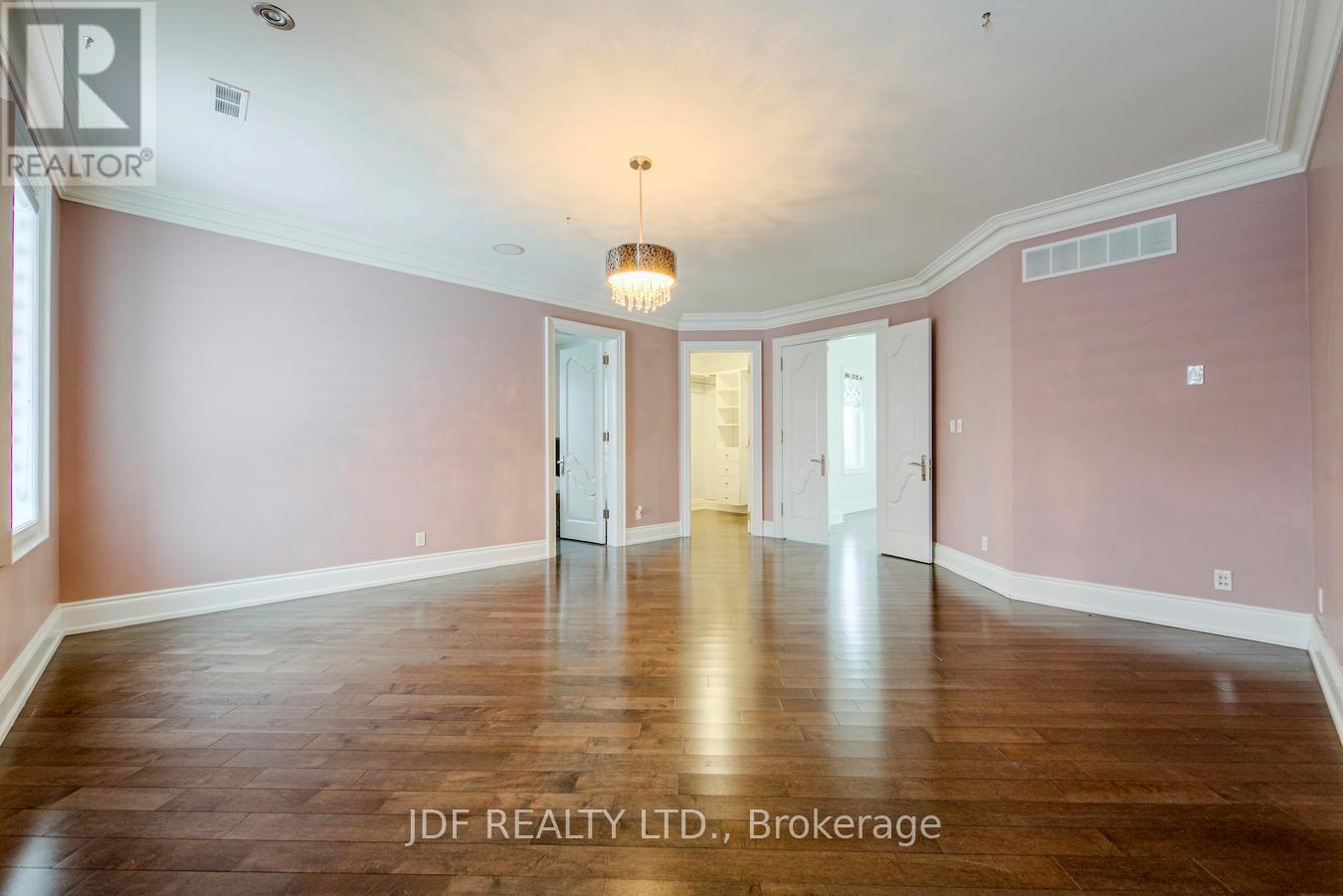 18 Cheval Court, Brampton, Ontario  L6P 0E3 - Photo 34 - W12771356