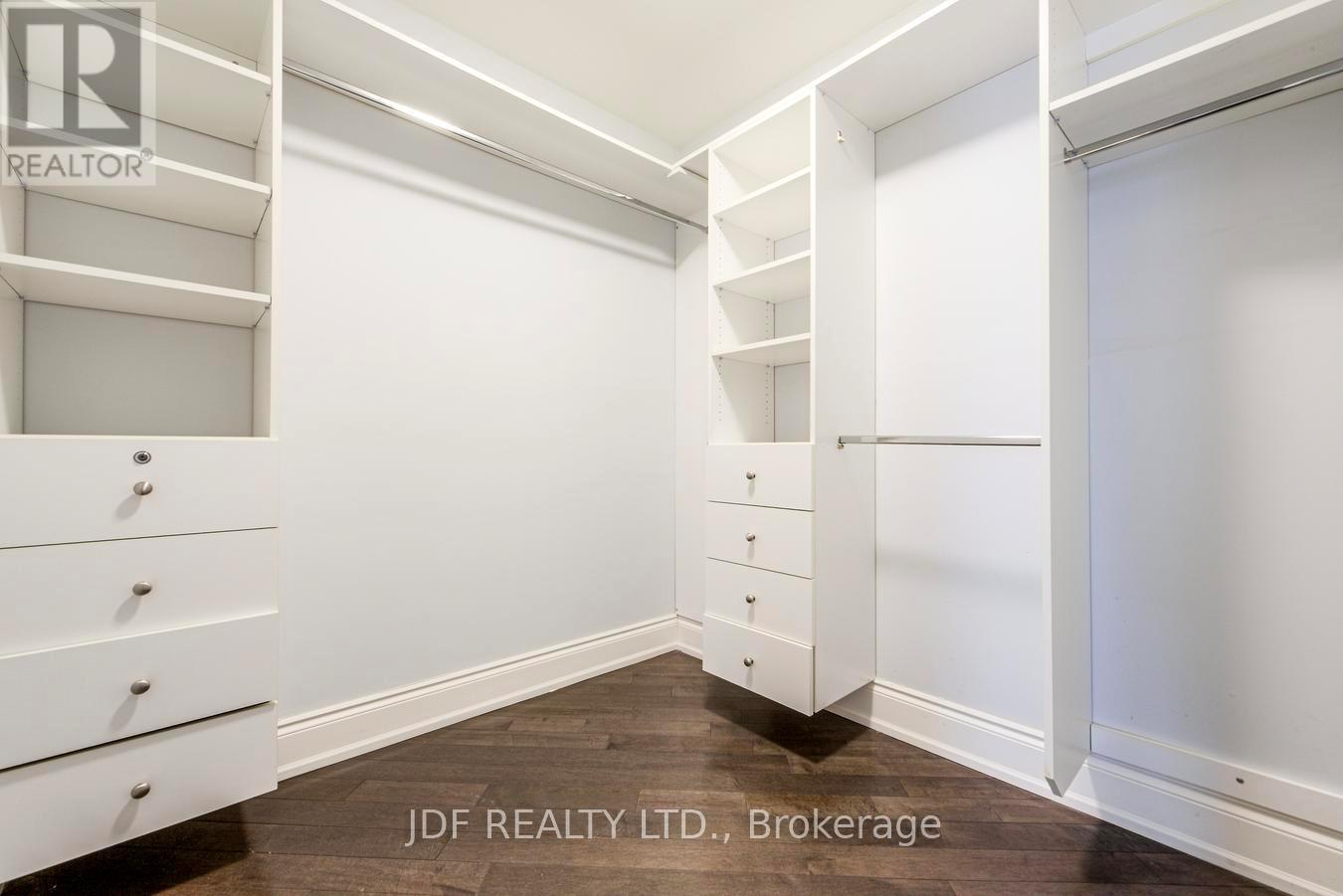 18 Cheval Court, Brampton, Ontario  L6P 0E3 - Photo 37 - W12771356