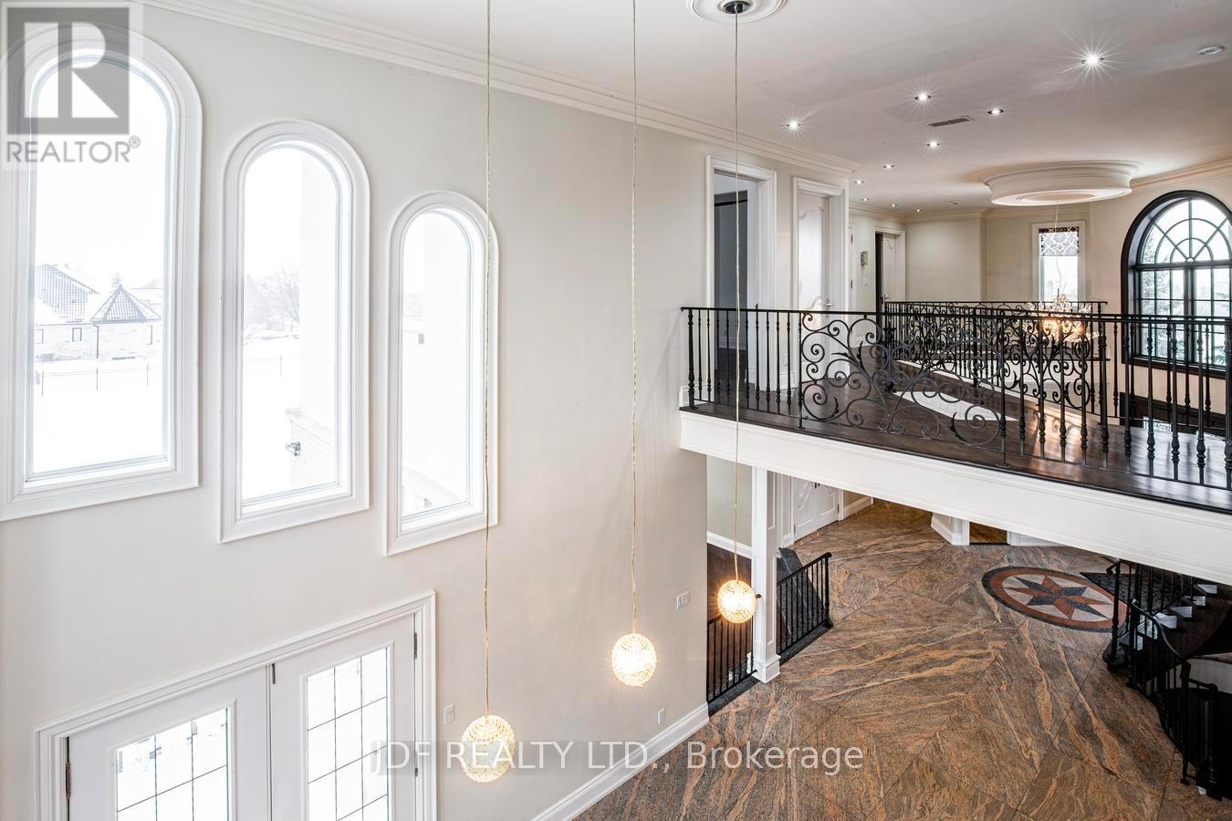 18 Cheval Court, Brampton, Ontario  L6P 0E3 - Photo 40 - W12771356