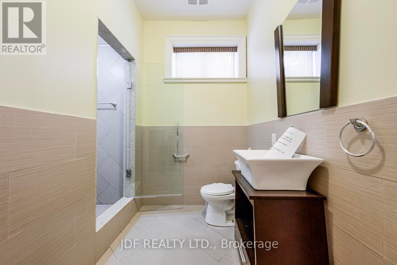 18 Cheval Court, Brampton, Ontario  L6P 0E3 - Photo 44 - W12771356