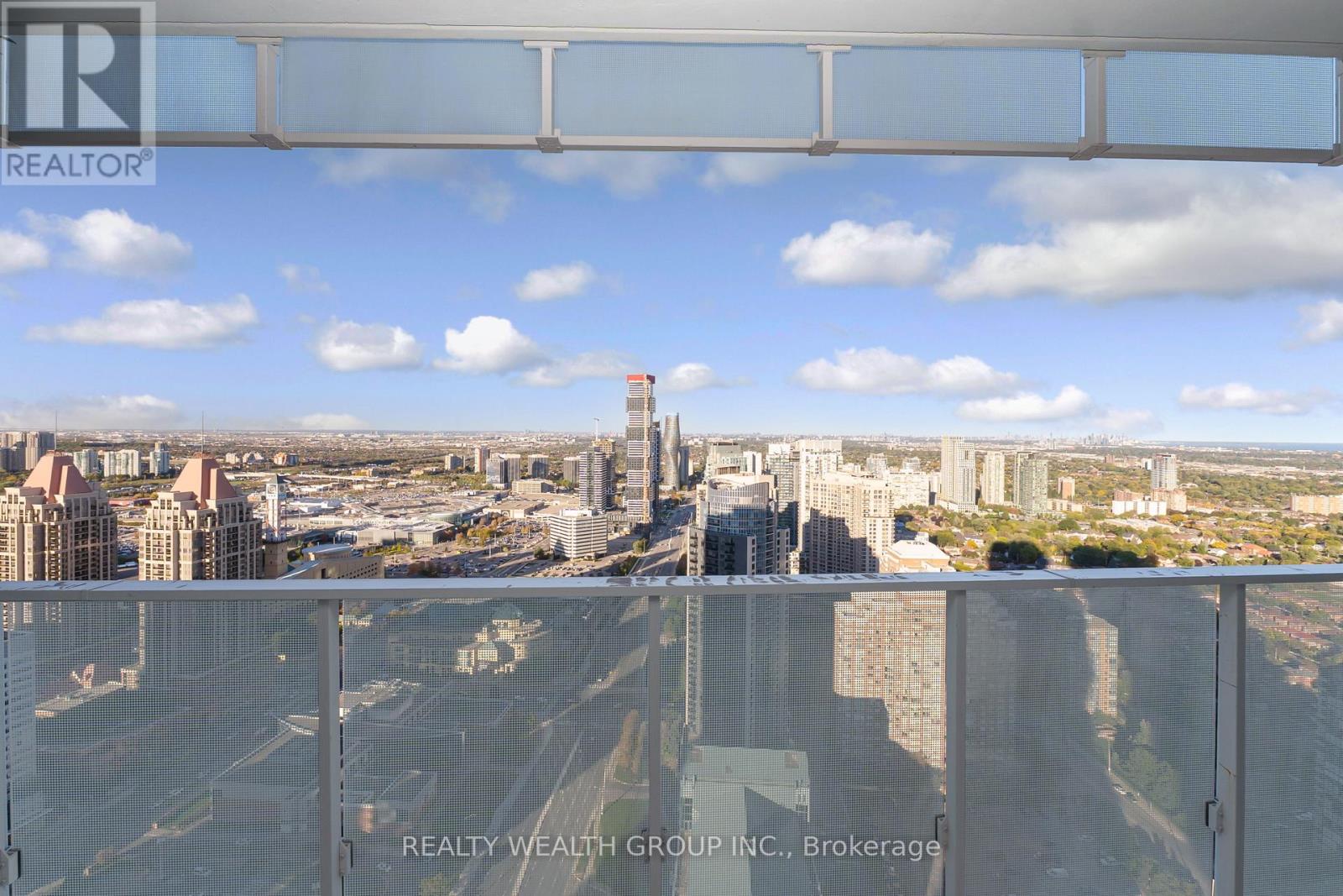 3911 - 3900 Confederation Parkway, Mississauga, Ontario  L5B 0M3 - Photo 4 - W12771394