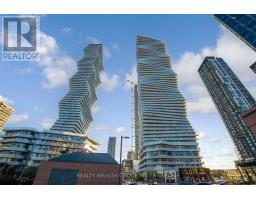 3911 - 3900 CONFEDERATION PARKWAY, Mississauga, Ontario