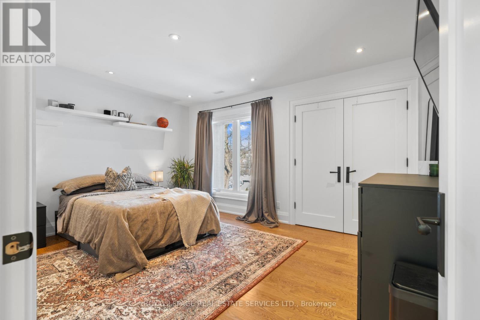 104 Westrose Avenue, Toronto (Kingsway South), Ontario  M8X 2A3 - Photo 24 - W12771406