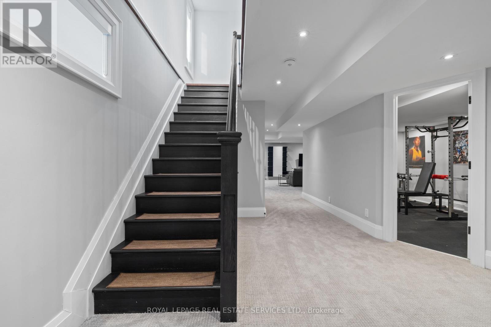 104 Westrose Avenue, Toronto (Kingsway South), Ontario  M8X 2A3 - Photo 28 - W12771406