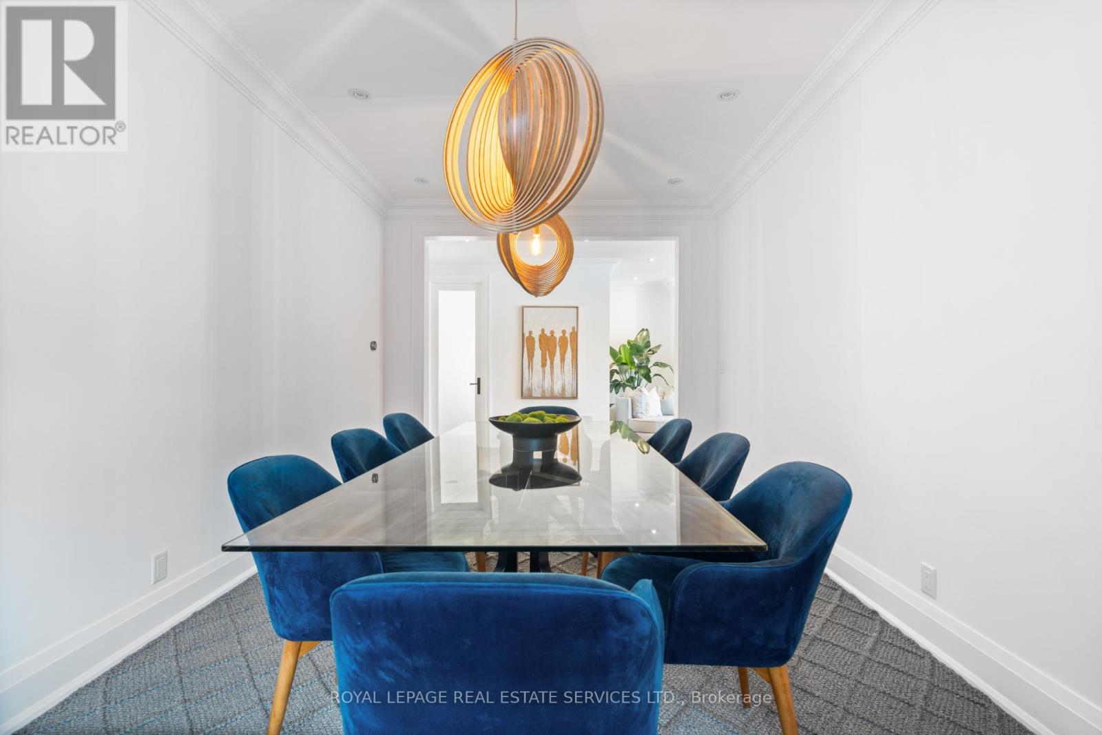 104 Westrose Avenue, Toronto (Kingsway South), Ontario  M8X 2A3 - Photo 7 - W12771406