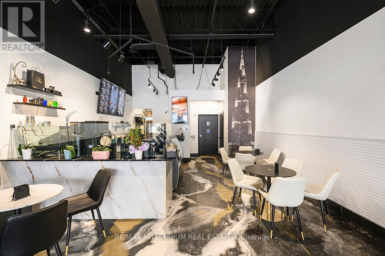 16 - 6980 Maritz Drive, Mississauga, Ontario  L5W 1Z3 - Photo 15 - W12771448