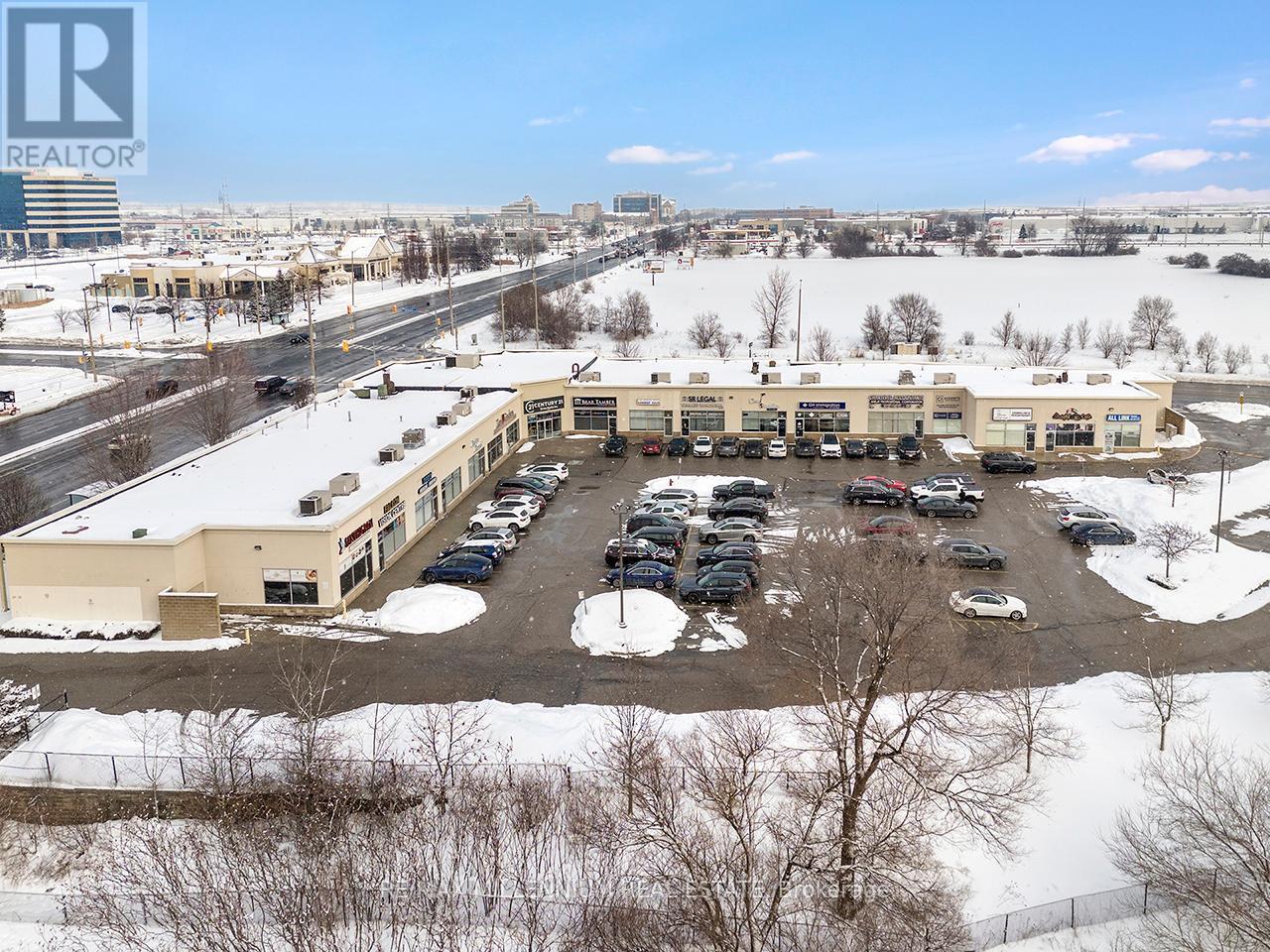 16 - 6980 Maritz Drive, Mississauga, Ontario  L5W 1Z3 - Photo 2 - W12771448