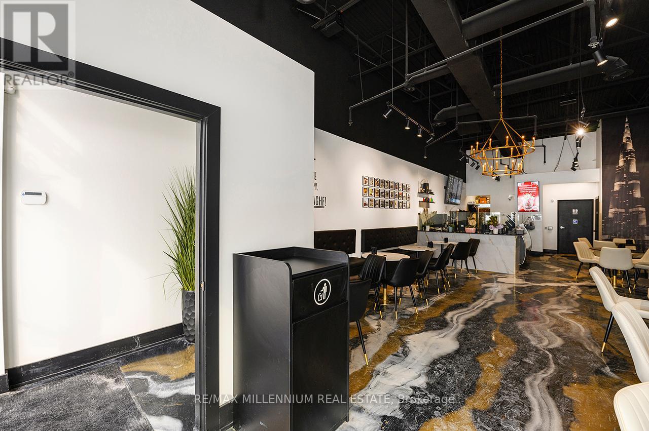 16 - 6980 Maritz Drive, Mississauga, Ontario  L5W 1Z3 - Photo 7 - W12771448