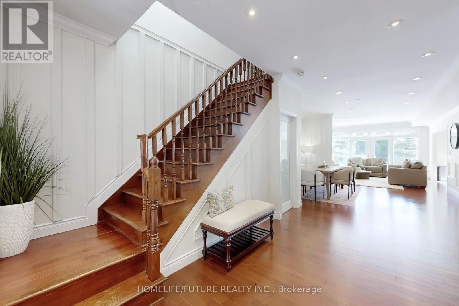 1076 Woodward Avenue, Milton, Ontario  L9T 5P4 - Photo 19 - W12771464