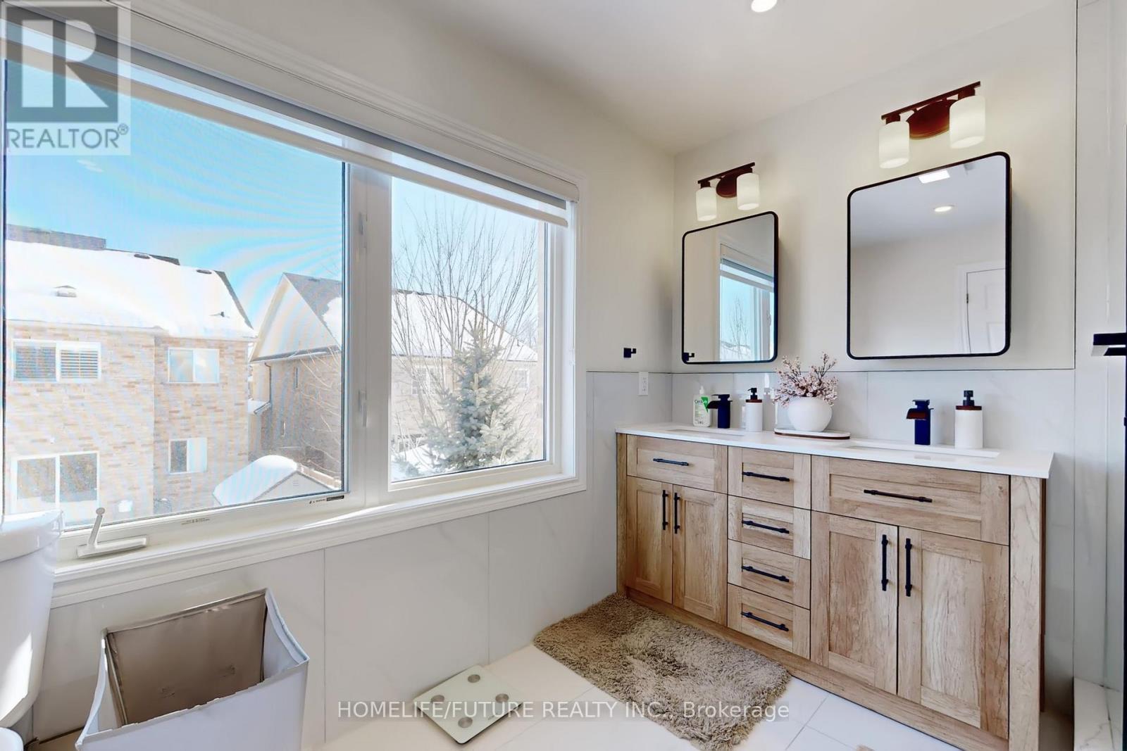 1076 Woodward Avenue, Milton, Ontario  L9T 5P4 - Photo 25 - W12771464