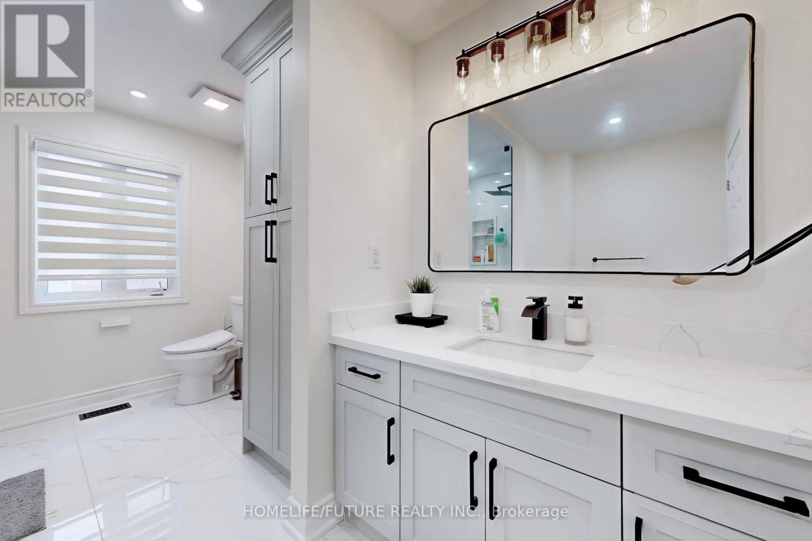 1076 Woodward Avenue, Milton, Ontario  L9T 5P4 - Photo 32 - W12771464