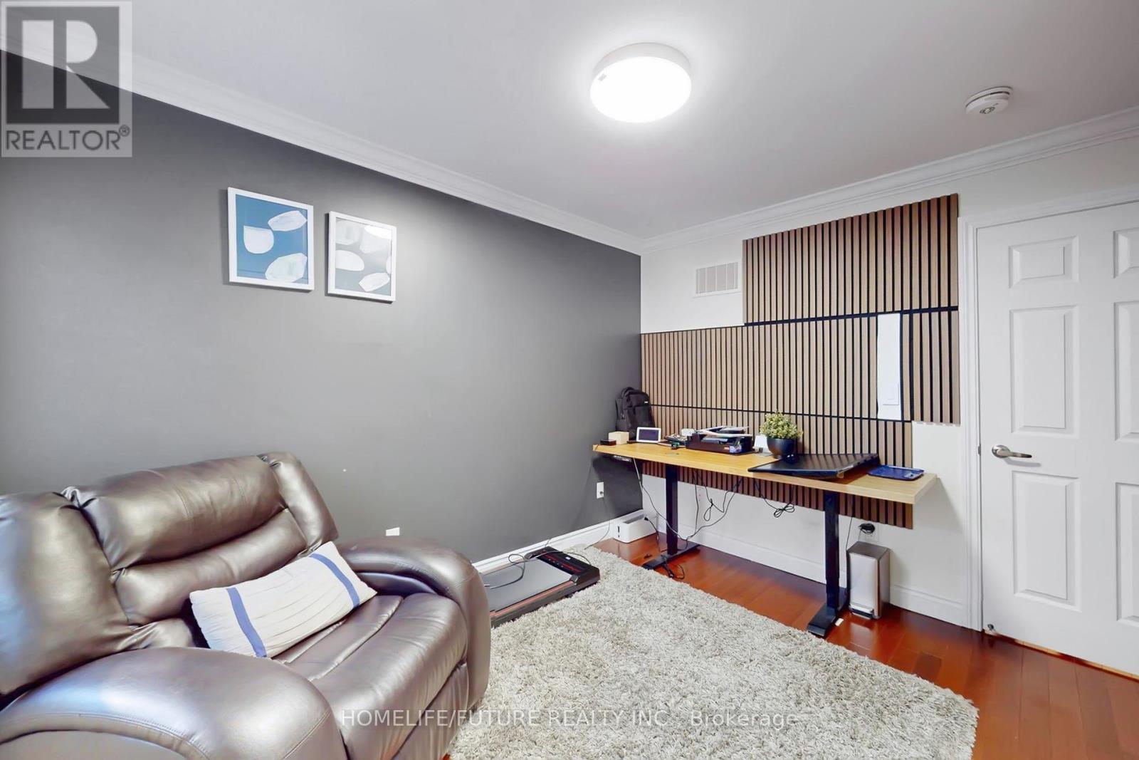 1076 Woodward Avenue, Milton, Ontario  L9T 5P4 - Photo 37 - W12771464