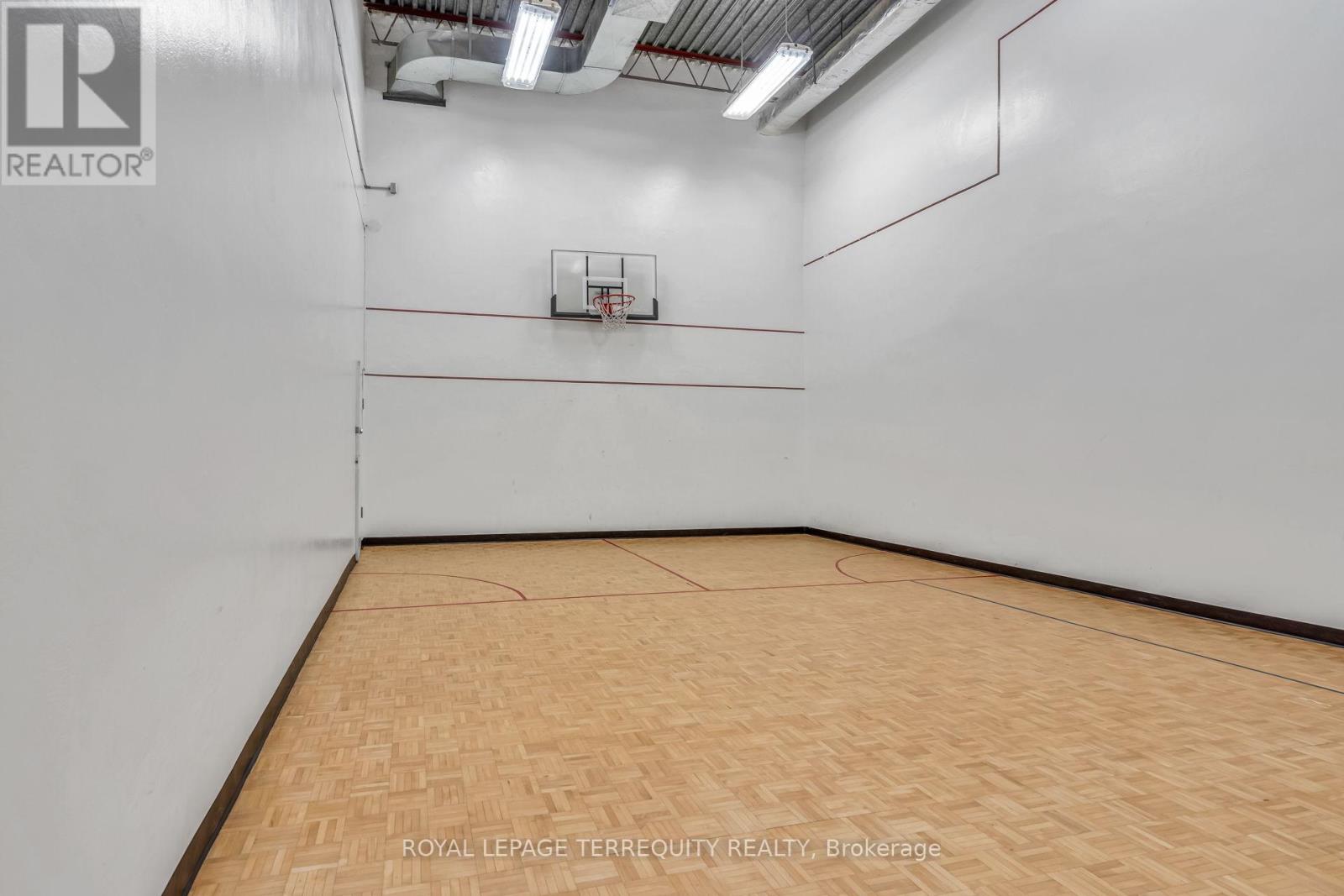 410 - 812 Burnhamthorpe Road, Toronto, Ontario  M9C 4W1 - Photo 34 - W12771472