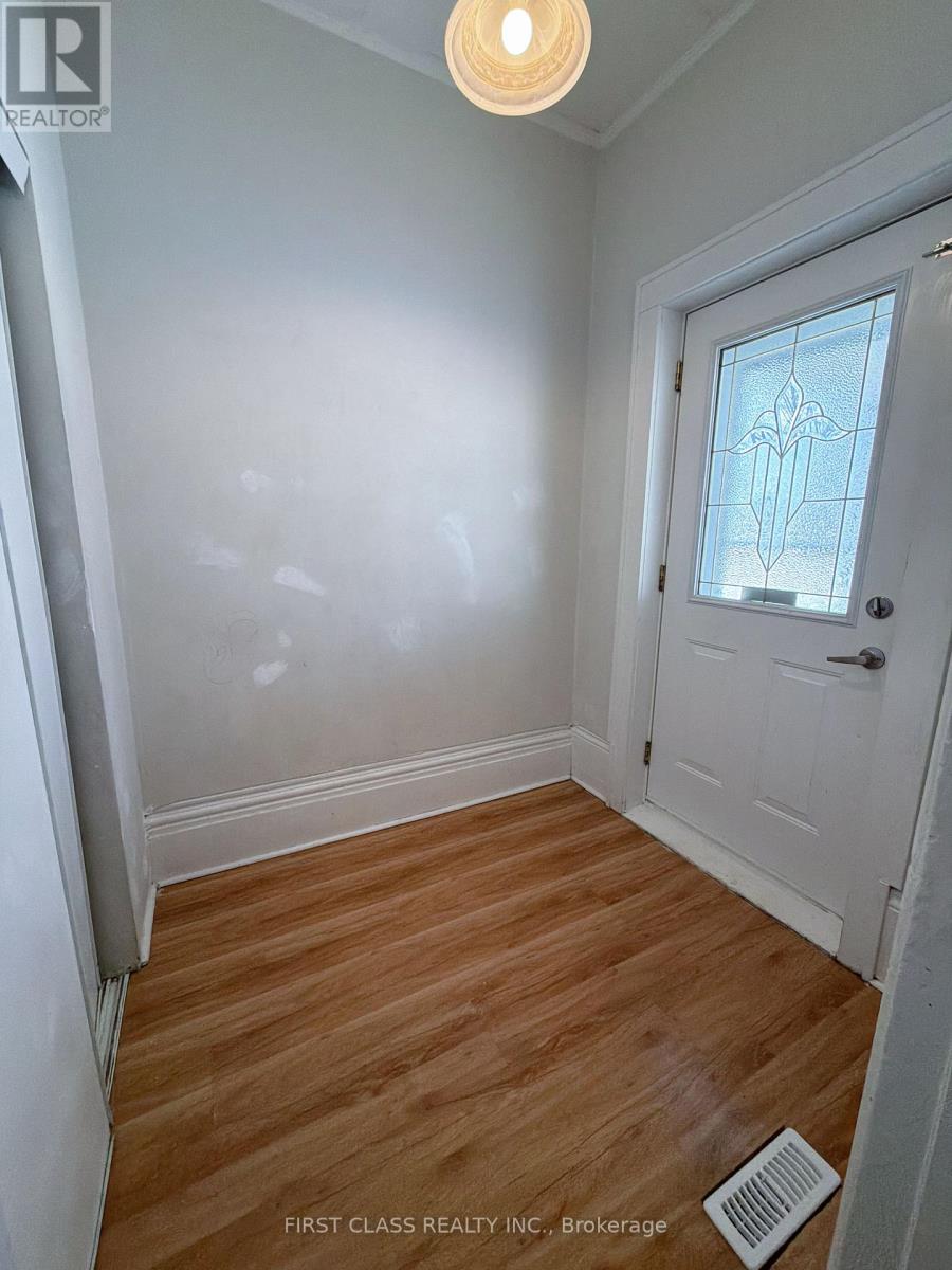 432 Charlotte Street, London East, Ontario  N5W 4A4 - Photo 2 - X12760100