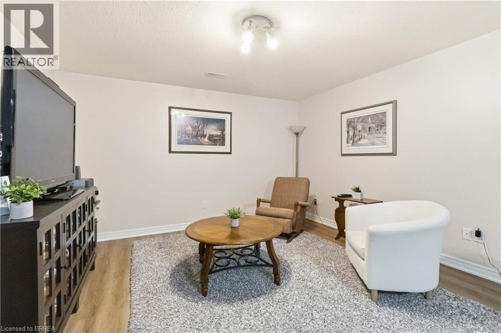 15 Cobden Court Unit# 14, Brantford, Ontario  N3R 8B7 - Photo 23 - 40800594