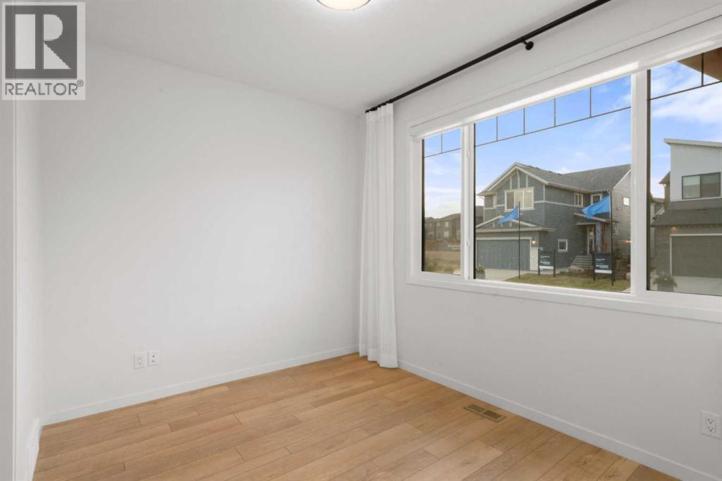 76 Lucas Common Nw, Calgary, Alberta  T3P 2B4 - Photo 19 - A2271463