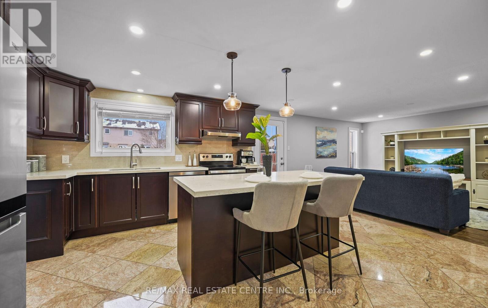 84 Viscount Road, Brantford, Ontario  N3P 1Y7 - Photo 18 - X12771264