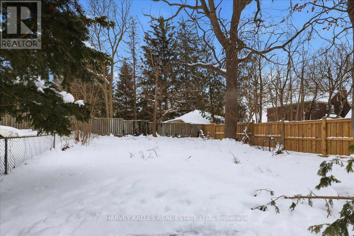 247 Huron Street, London East, Ontario  N6J 2J8 - Photo 43 - X12771284