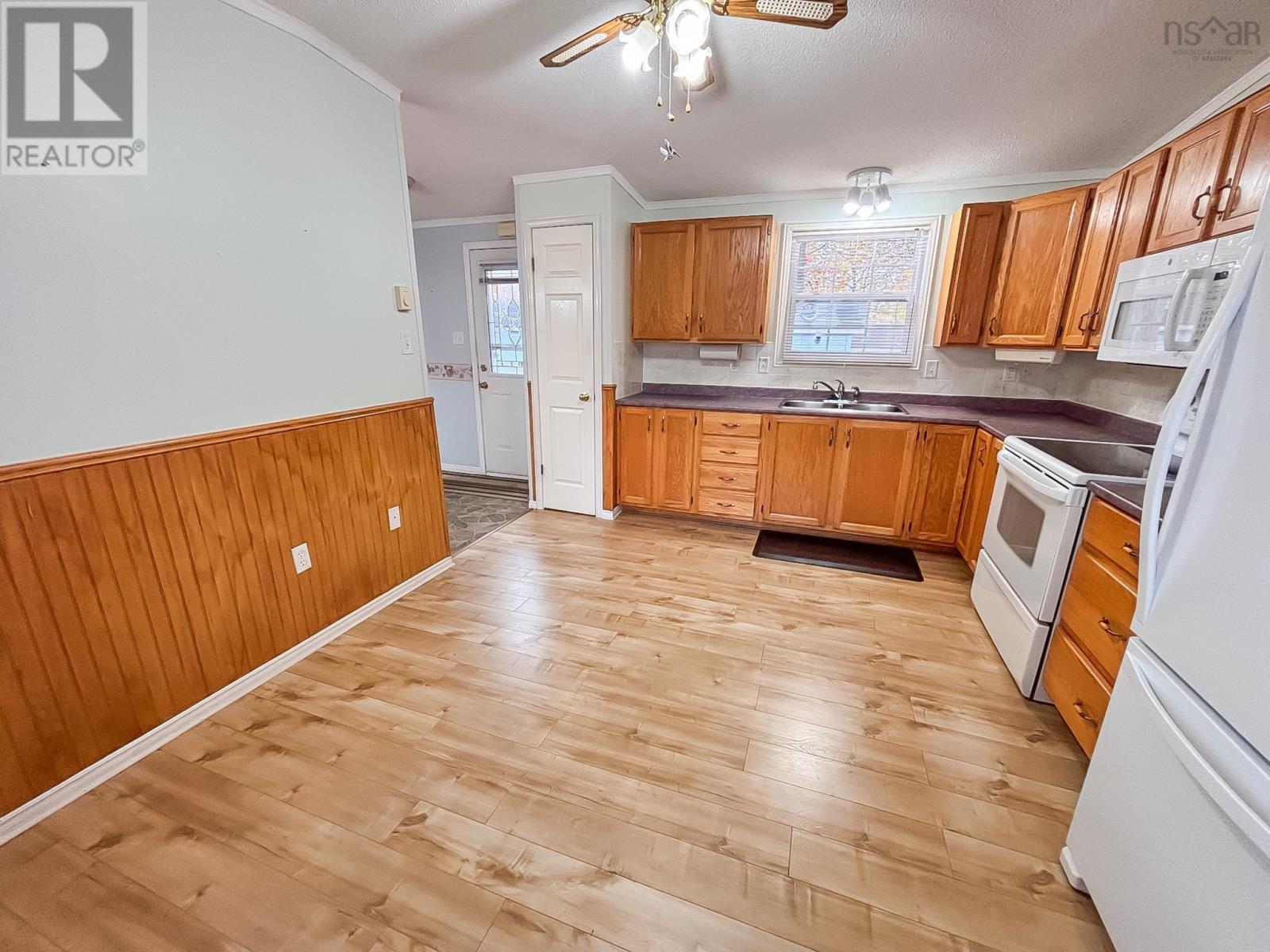 263 Seasons Drive, Bridgewater, Nova Scotia  B4V 3W1 - Photo 6 - 202524187