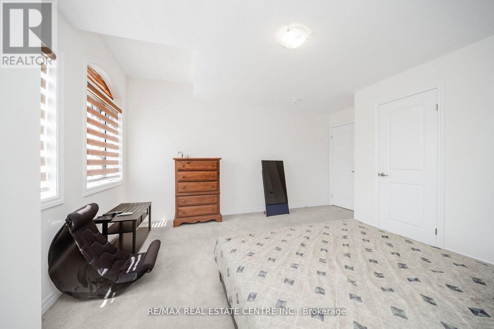 16 Flagg Avenue, Brant, Ontario  N3L 0K2 - Photo 28 - X12771326