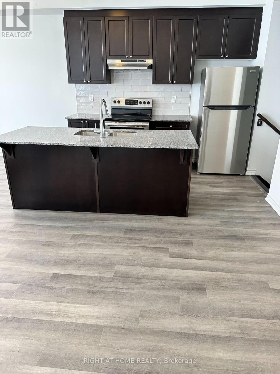 56 Forestwalk Street, Kitchener, Ontario  N2R 0S3 - Photo 4 - X12771396