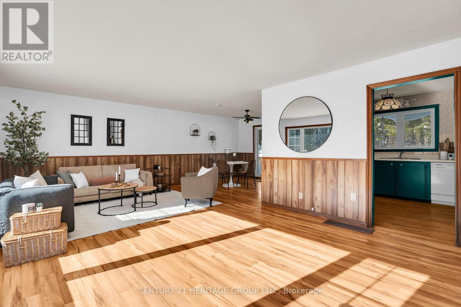 1715 Highway 118 E, Bracebridge, Ontario  P1L 1X1 - Photo 13 - X12771422