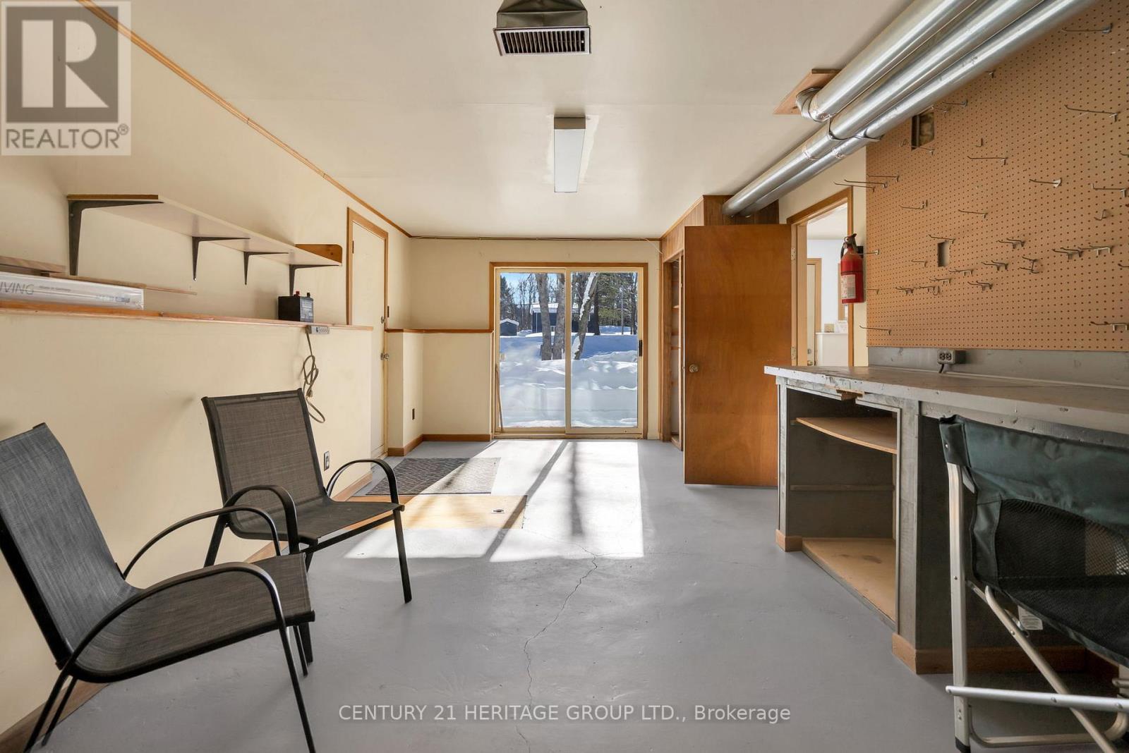 1715 Highway 118 E, Bracebridge, Ontario  P1L 1X1 - Photo 42 - X12771422