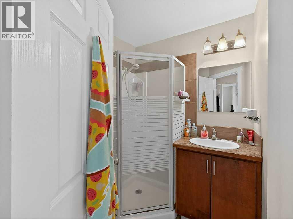 10 Trent Road W, Lethbridge, Alberta  T1K 4N2 - Photo 13 - A2282563