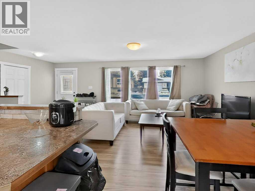 10 Trent Road W, Lethbridge, Alberta  T1K 4N2 - Photo 6 - A2282563